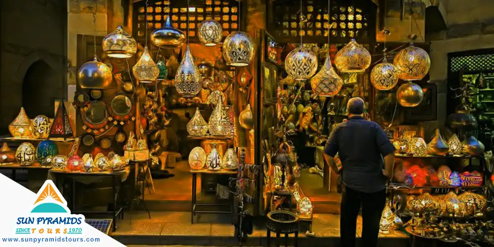 Il ruolo del bazar al Cairo